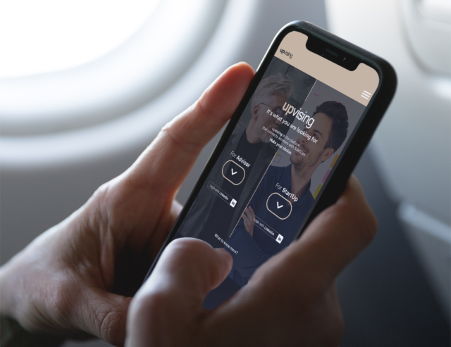 FreeMockup-iPhoneX-Plane-InspireDesignStudio
